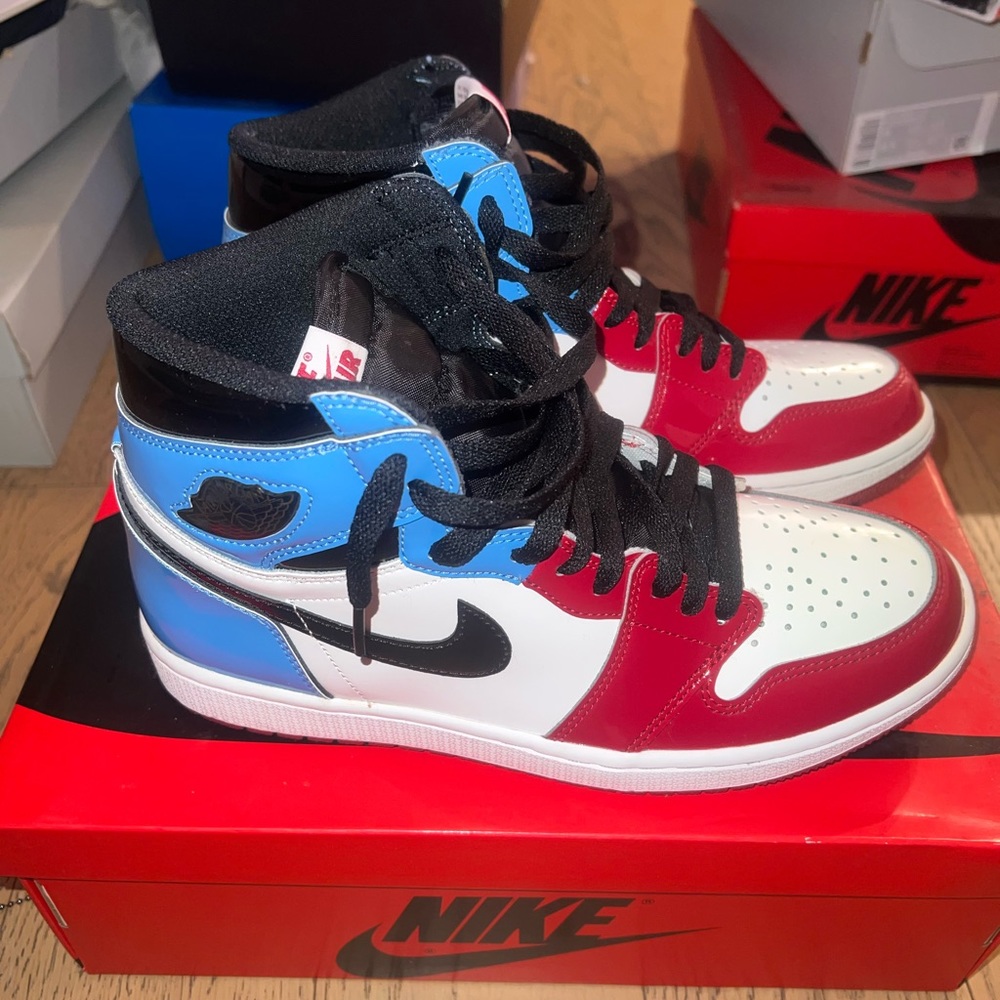 AIR JORDAN RETRO HIGH OG 1 ‘Fearless’ SIZE 8.5 MEN